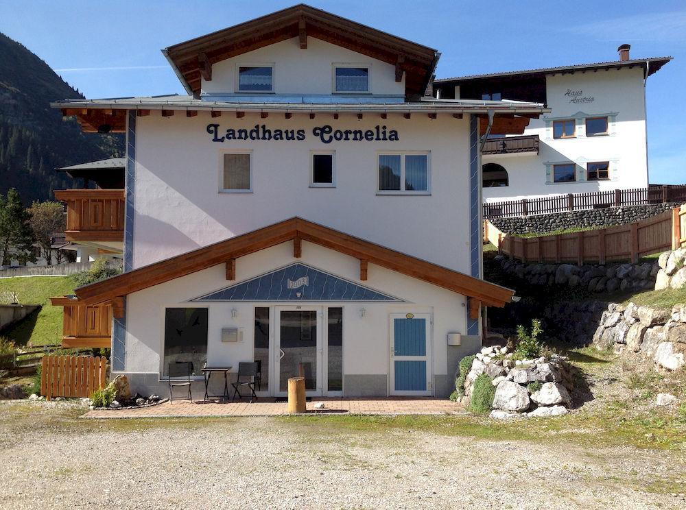 Landhaus Cornelia Berwang Exterior foto
